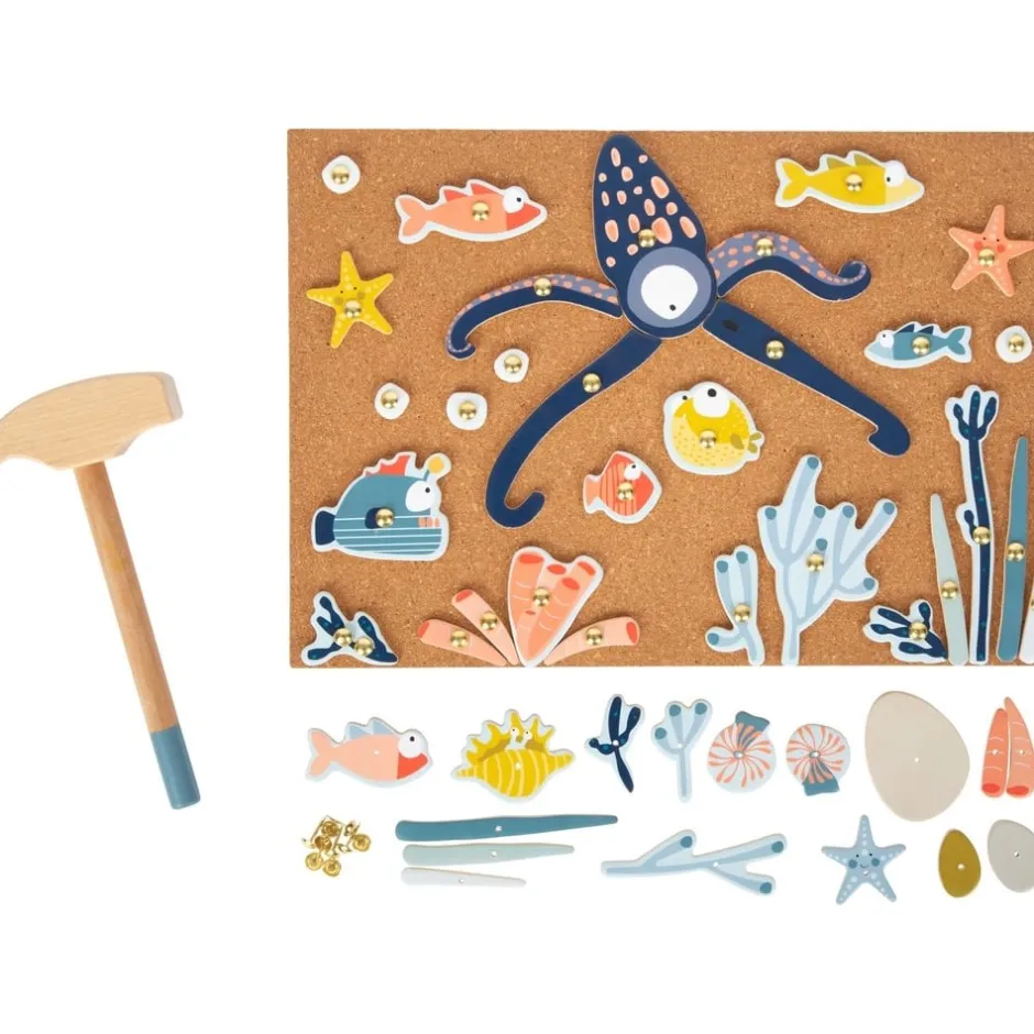 jeu_de_clous_en_bois_pour_2.webp Small Foot Loisirs Créatifs>Jeu de Clous en Bois pour Enfant Profondeurs Marines